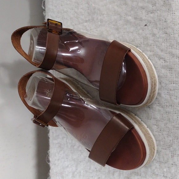 MIA Shoes - EUC MiaKiera Espadrille Platform Sandal (Women) size 9